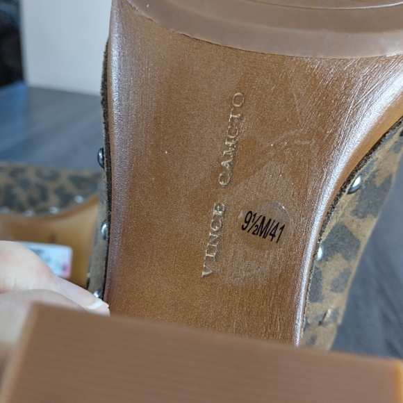 Leopard Print Platform Clogs - Picture 11 of 13